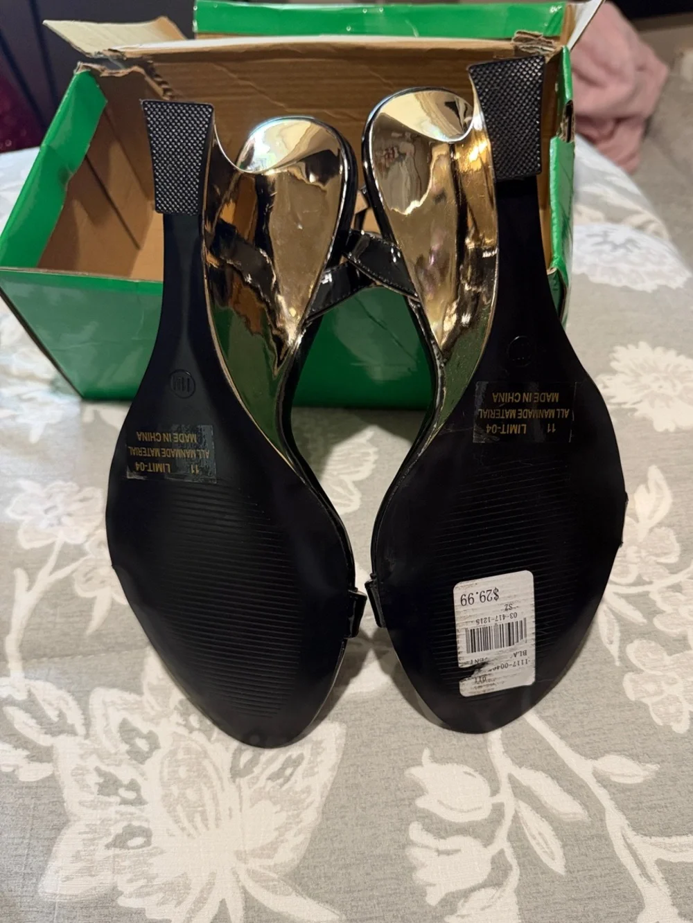 BAMBOO glossy black
